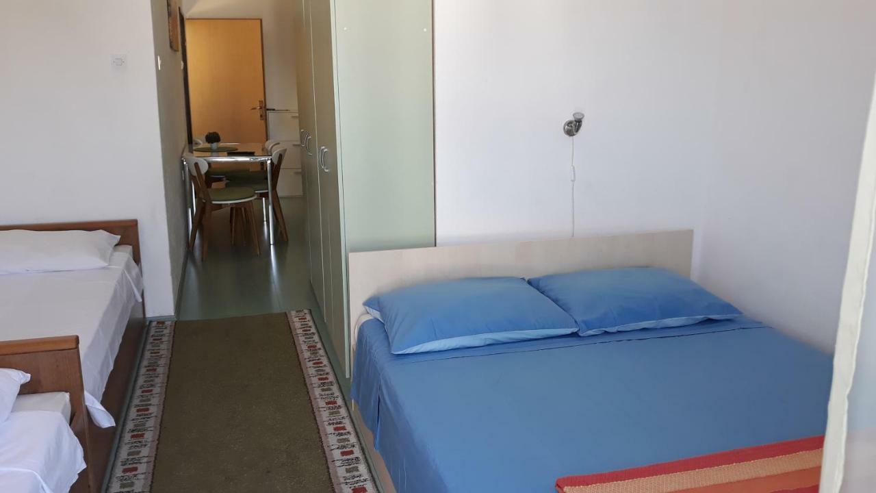 Apartments Marica トロギール エクステリア 写真